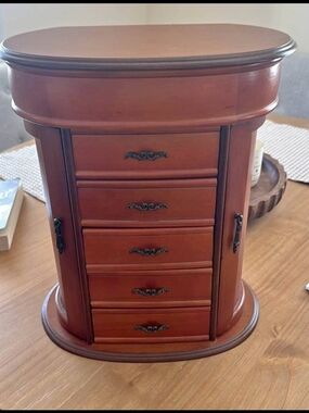 Classic Wooden Jewelry Organizer in Cherry Finish